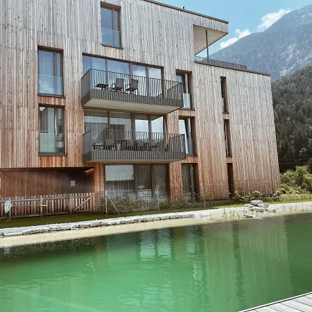 アパートホテル All-suite Oetztal