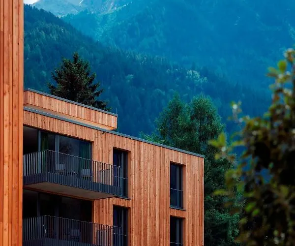 All-suite Oetztal אוץ