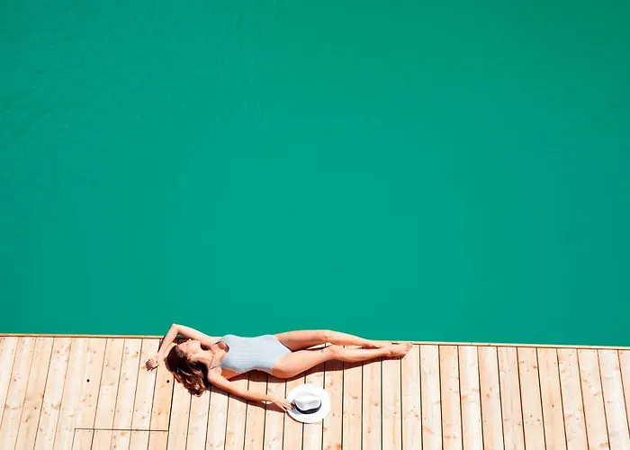 All-suite Oetztal מלון דירות אוץ